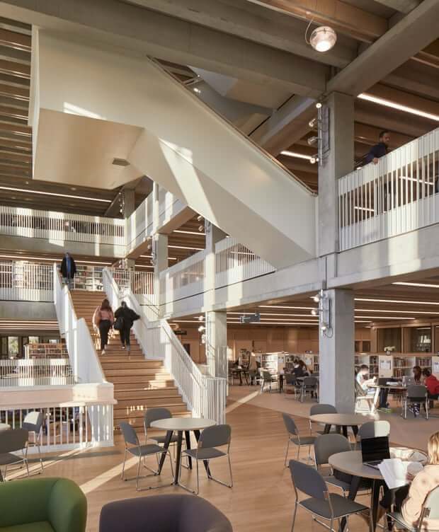 Kingston Uni ©Ed Reeve