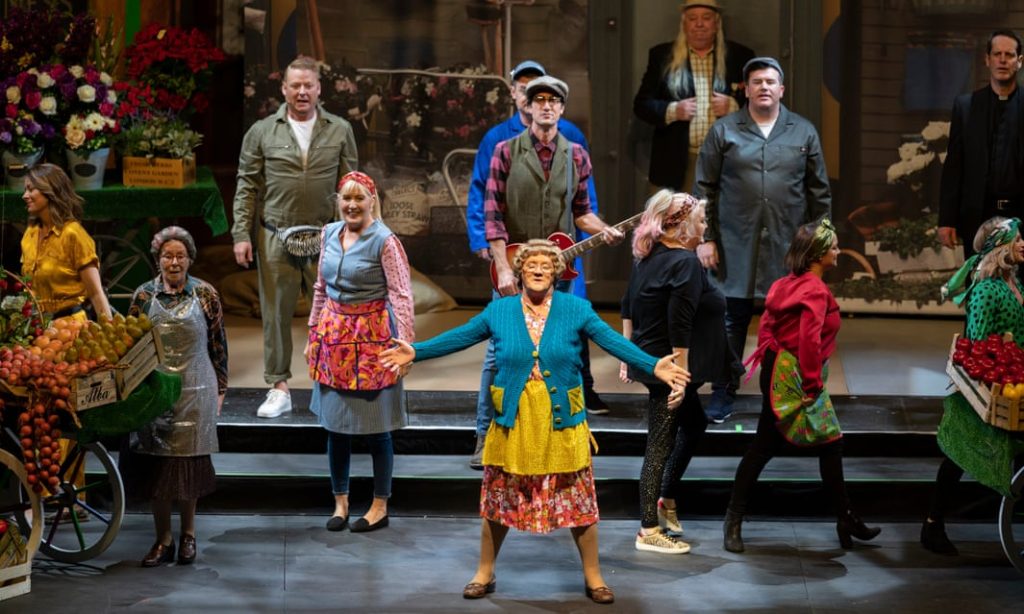 Mrs Browns Boys 1