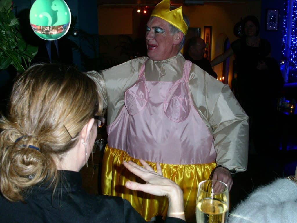 Bob Dagger dressed up