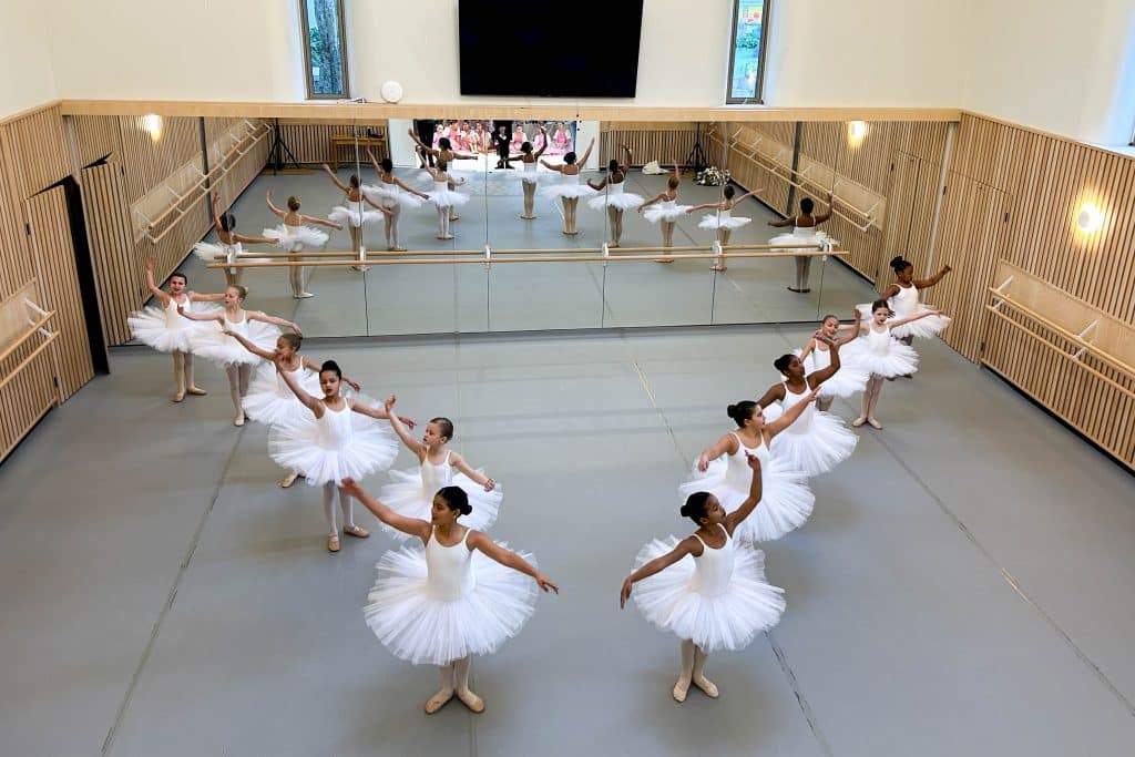 De Moyencourt Ballet Moves to New Studio in Tamboerskloof, Cape Town