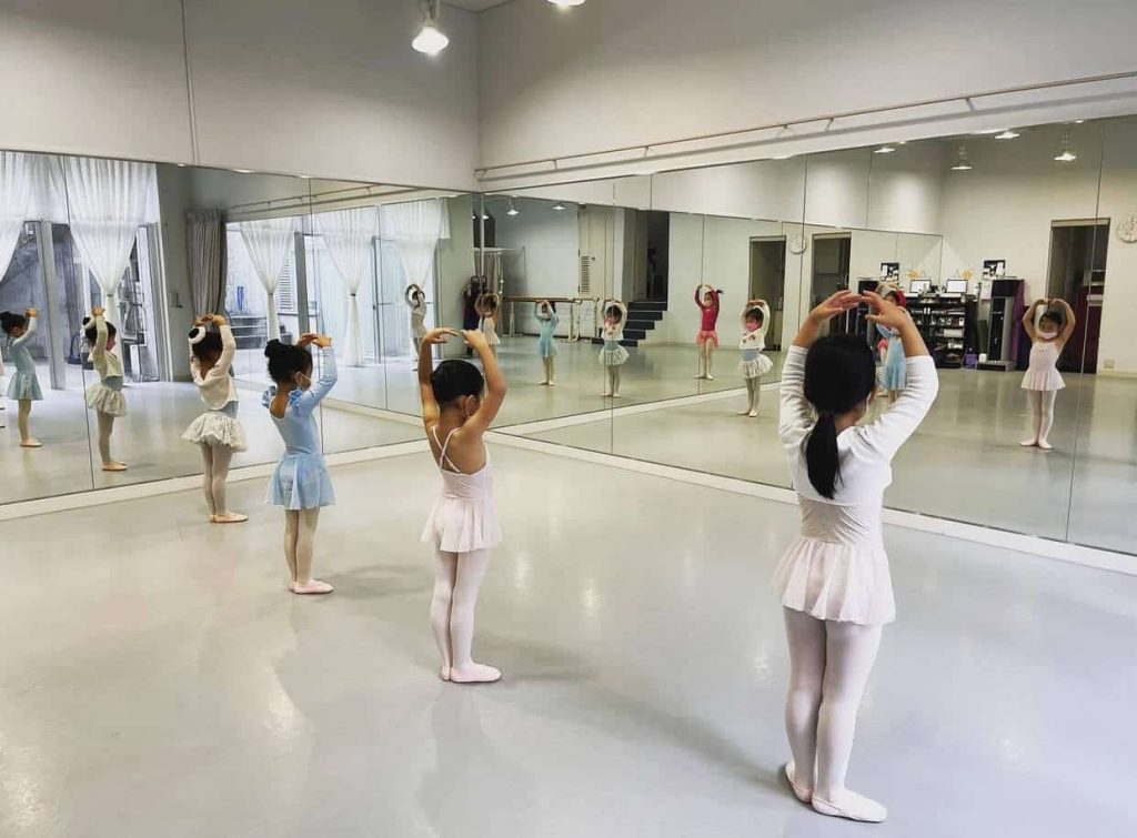 Joli Angel Ballet Studio4
