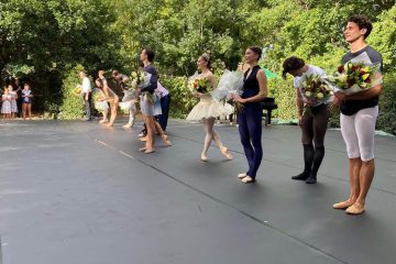 21. Curtain call horizontal