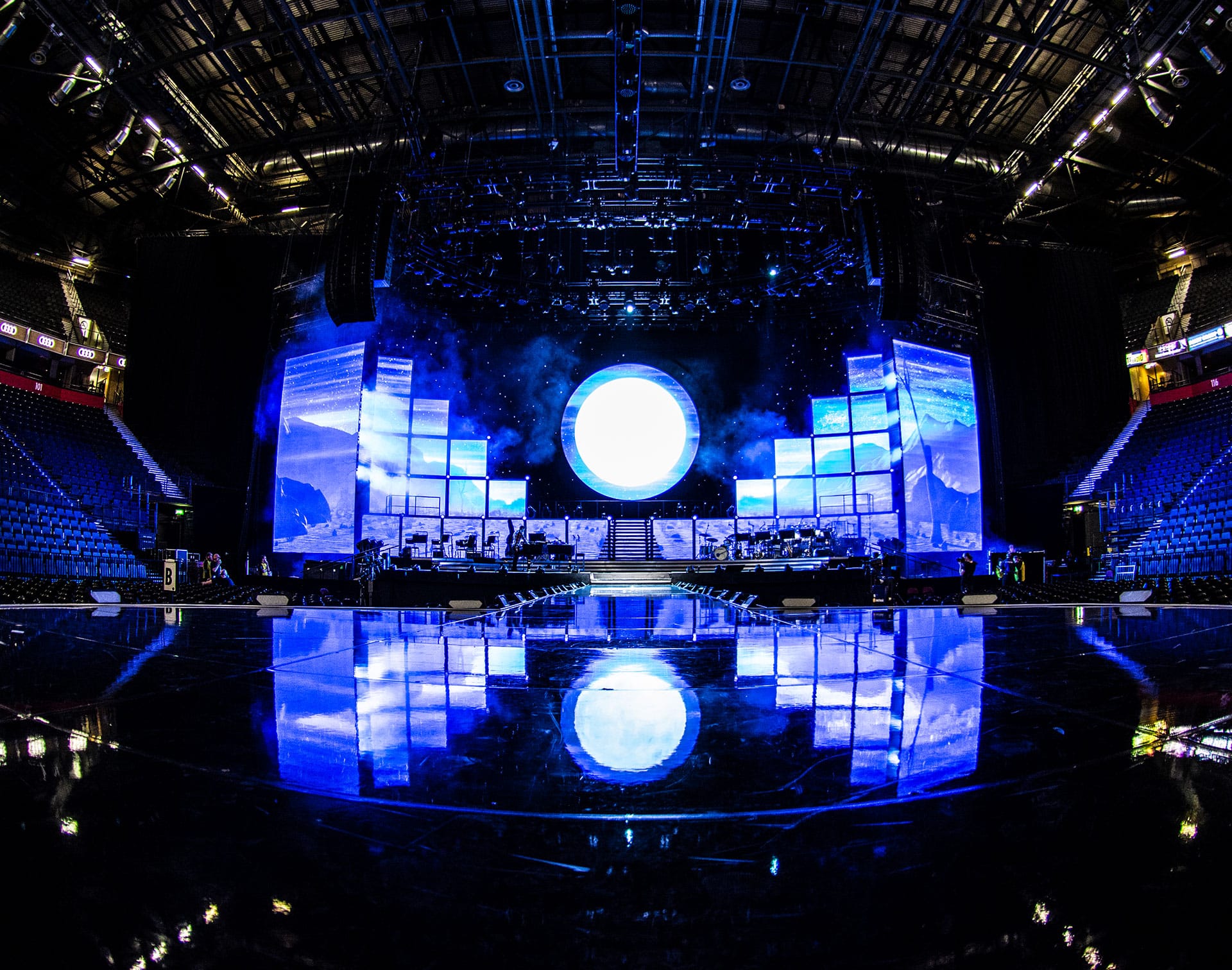 Harlequin Hi-Shine Event and Production Vinyl Floor