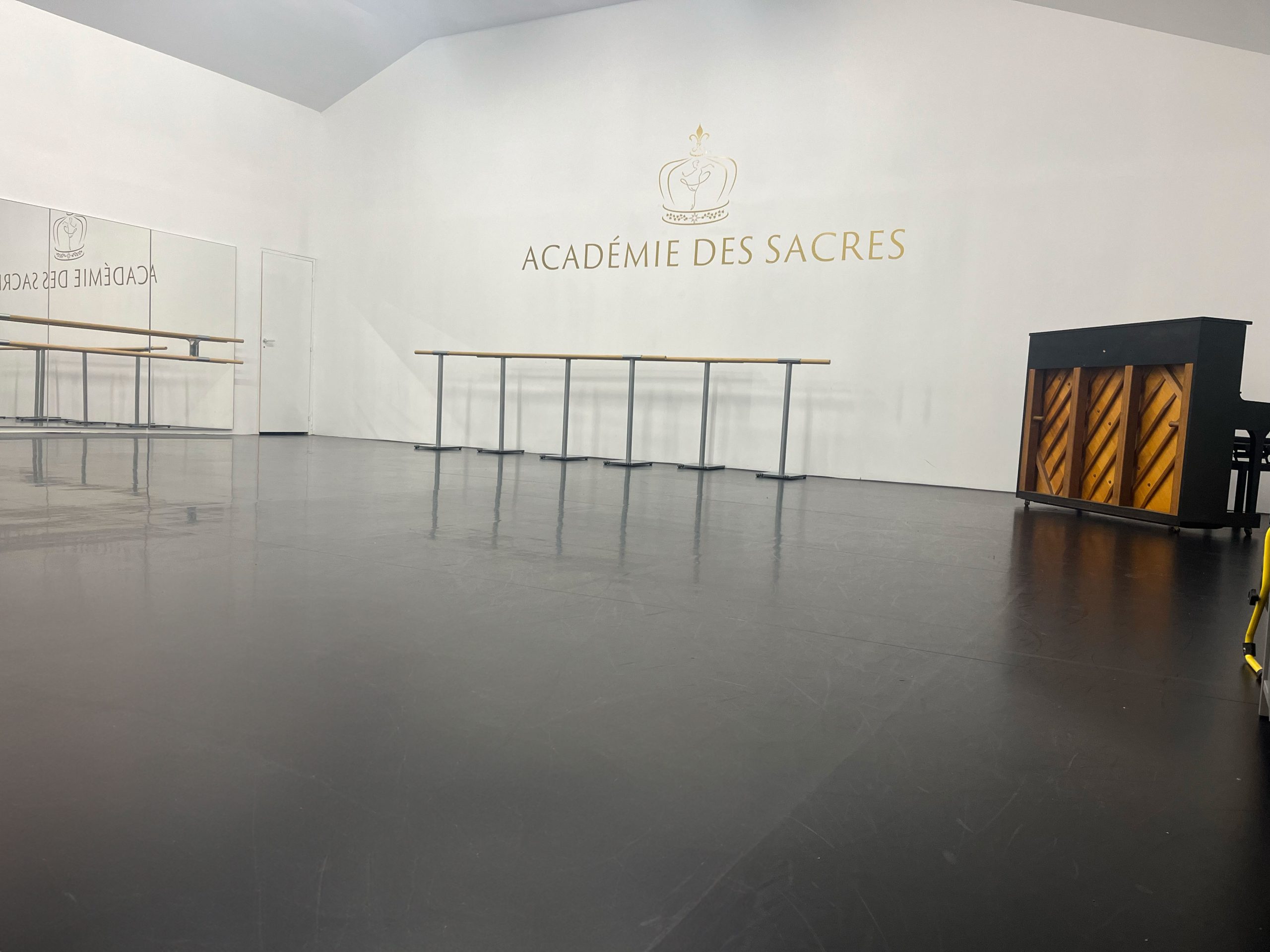 lAcademie Des sacres scaled