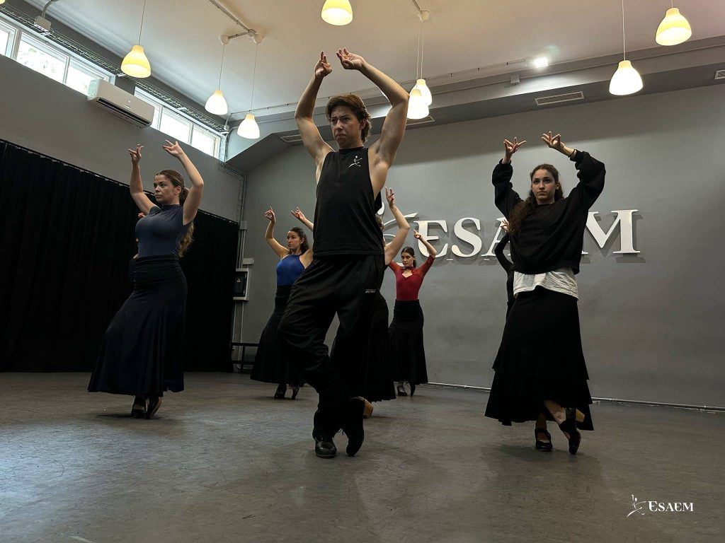 Alumnos de Doble Grado Artes Escenicas de ESAEM 2048x1536 1