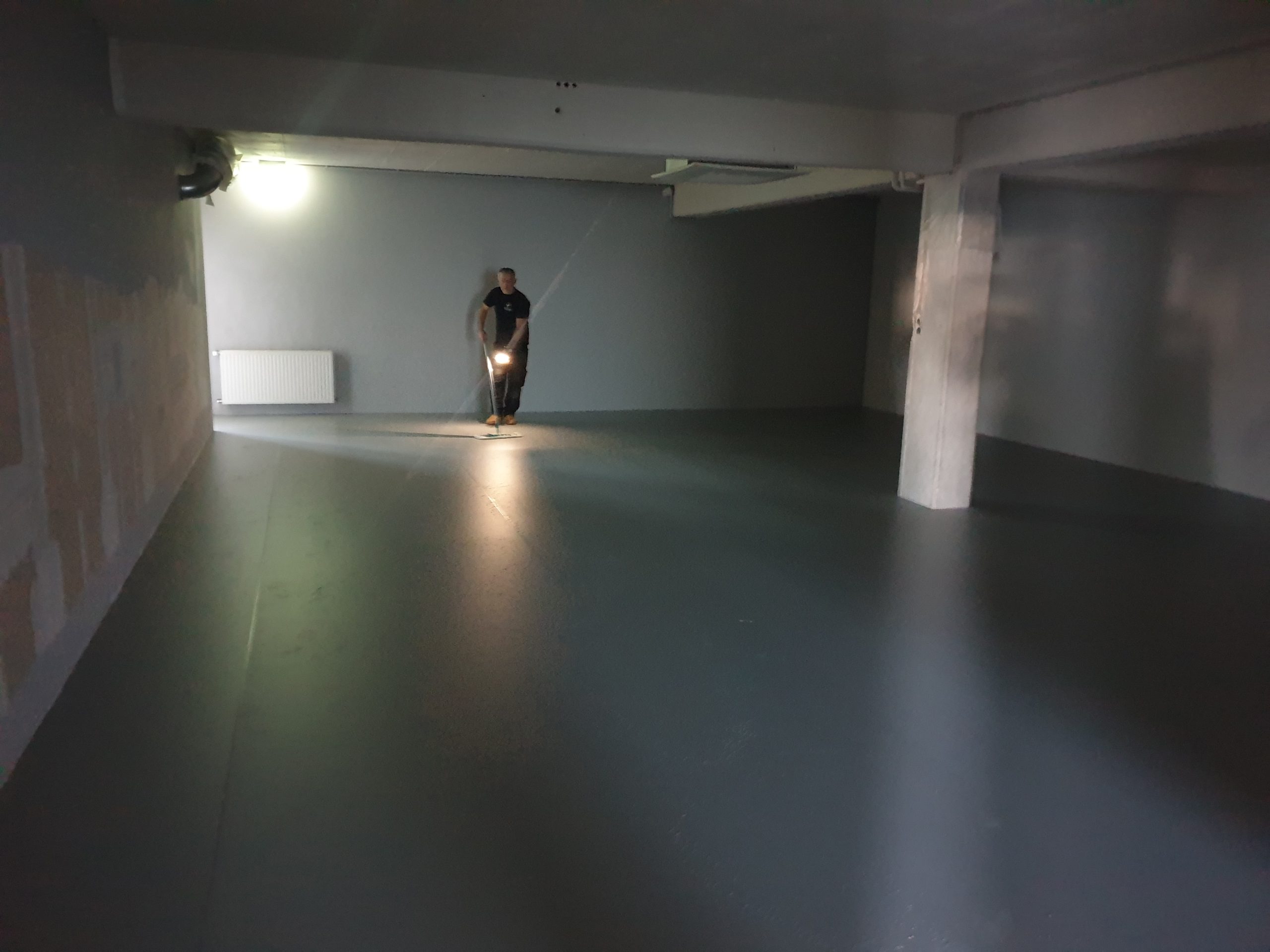 Harlequin-Verleger Gildas bei der Arbeit