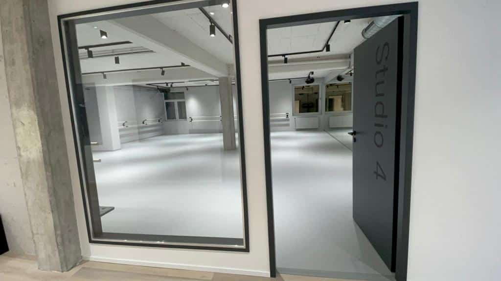 Studio 4 Tanzhaus Dortmund mit Harlequin Activity und Harlequin Standfast