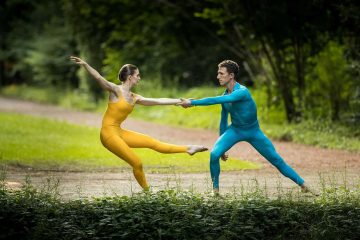 Cunningham SuiteForTwo copyright Martin Misere